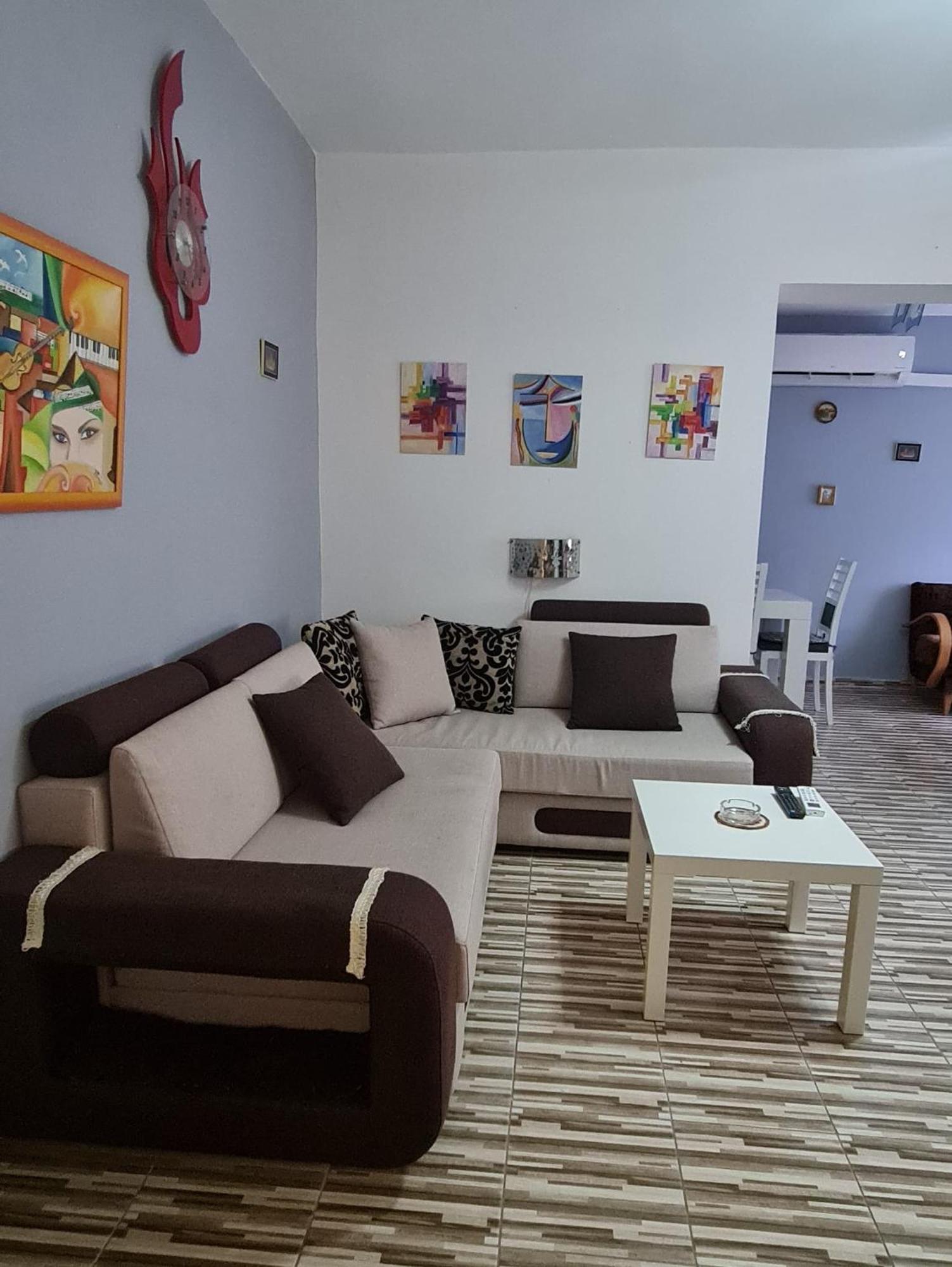 Scodrinon Hostel Shkoder Exterior photo